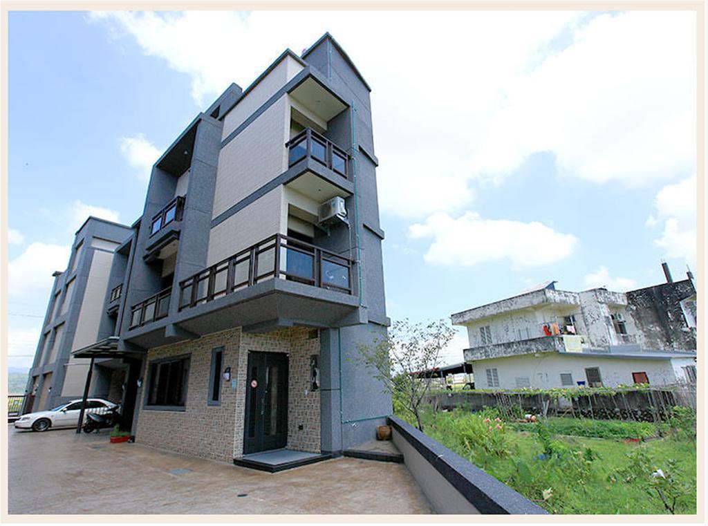 Momo民宿 溜滑梯 Apartman Tungsan Kültér fotó