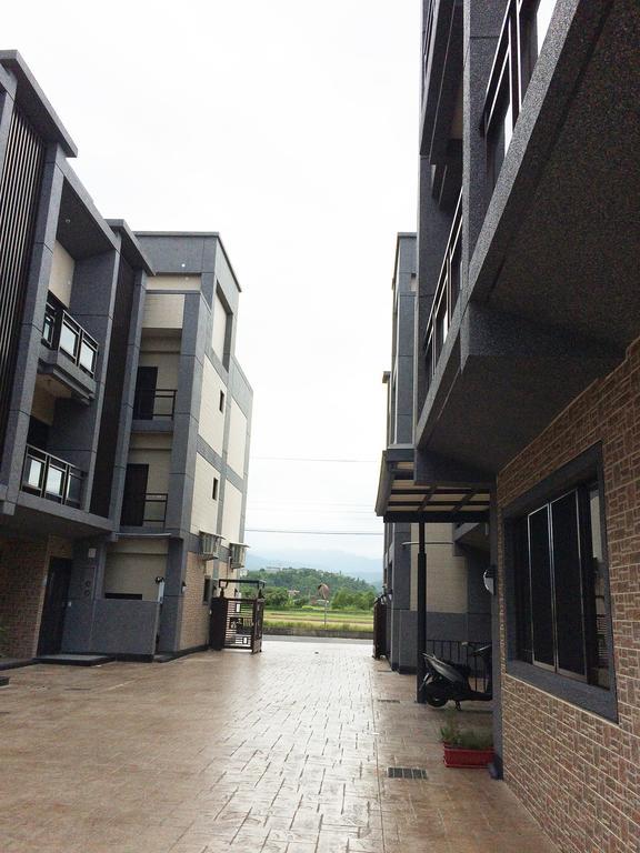 Momo民宿 溜滑梯 Apartman Tungsan Kültér fotó
